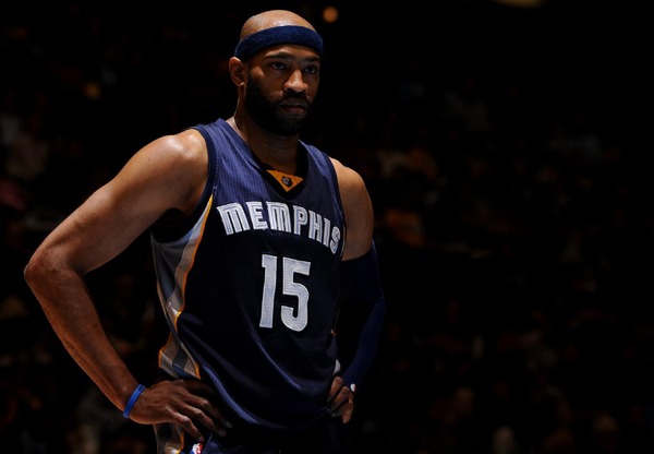 肘击李金效 肘击李金效